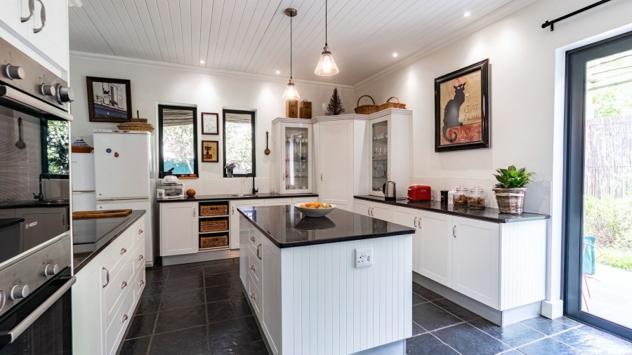 To Let 3 Bedroom Property for Rent in Riebeek West Western Cape